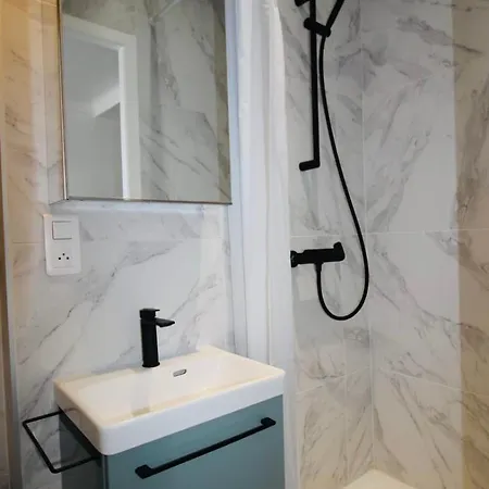 Apartment Le Petit Trotel - Nearby Beaches And Ajaccio (Corsica)