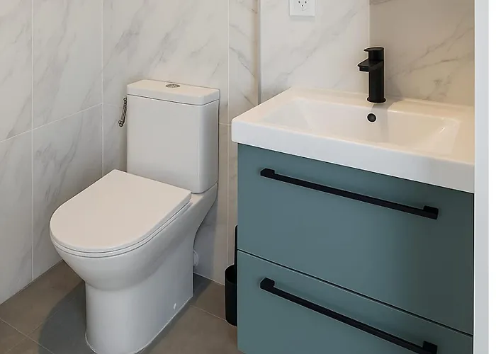 Le Petit Trotel - Nearby Beaches And Ajaccio (Corsica)